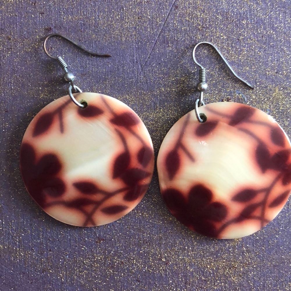Round dangle earring set - Picture 4 of 5